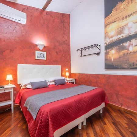 Room In Bb - Skylight Double Room In History House Ρώμη Εξωτερικό φωτογραφία